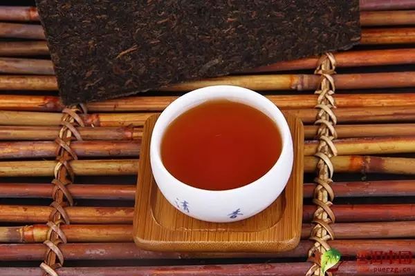 為什么普洱緊壓茶這么多？