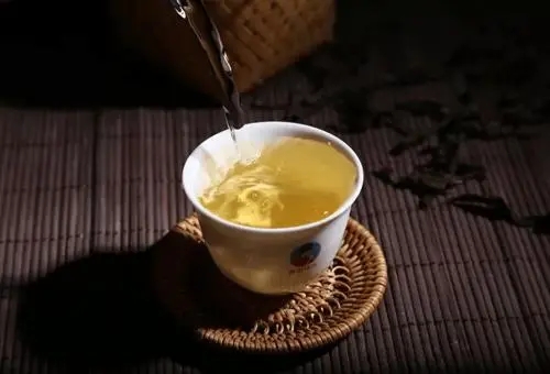 答應(yīng)我 晚飯后喝一杯普洱茶好嗎？