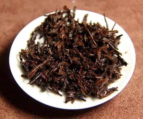 怎樣從茶香來辨認普洱茶的好壞？