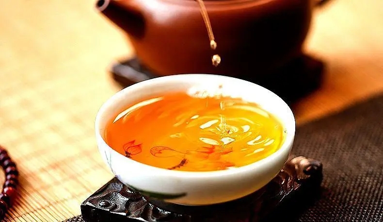 【干貨分享】為什么樹齡越大的普洱生茶，苦味越容易化掉？