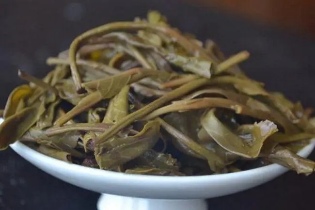 茶梗對普洱茶有什么重要的作用？丨知識