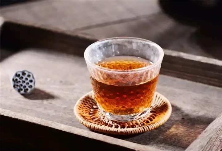 自來(lái)水和純凈水泡茶大對(duì)比?。?！
