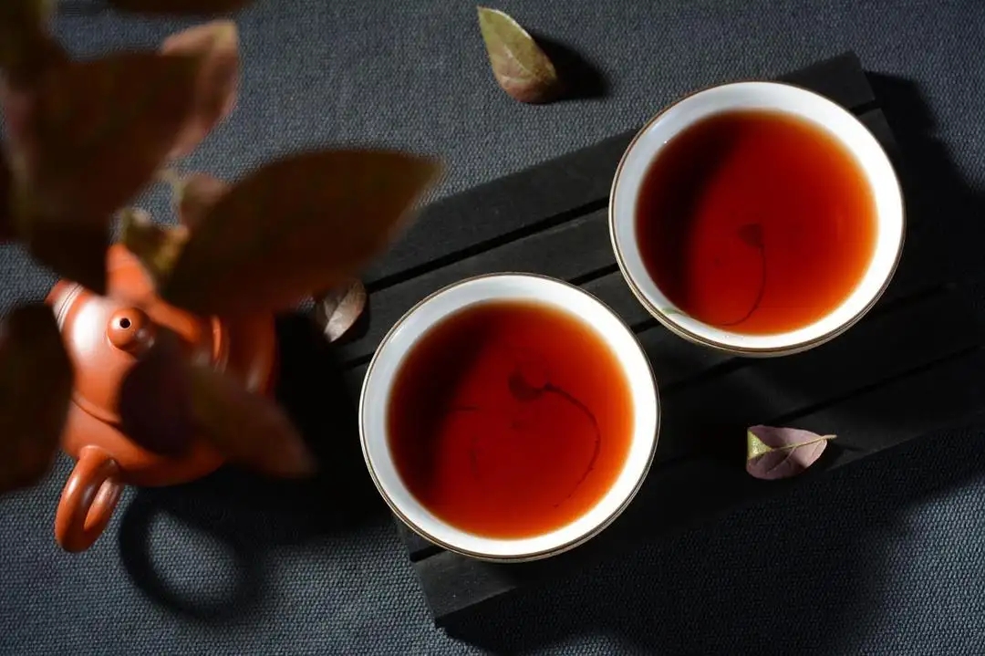 為什么越來越多的人選擇普洱茶？
